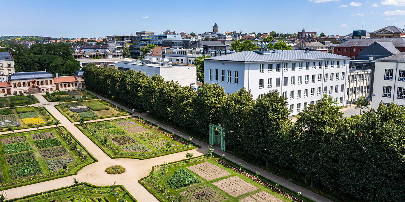 ipkm_gebaeude_am_prinz_emil_garten.jpg